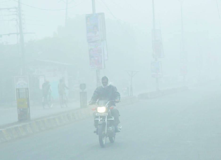 Fog and cold air, all the suffering