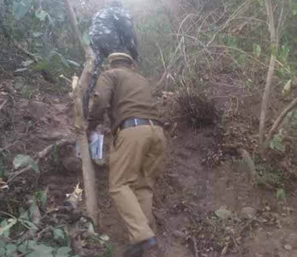 6 feet long alive bomb shell like misile found at morni hills area of panchkula