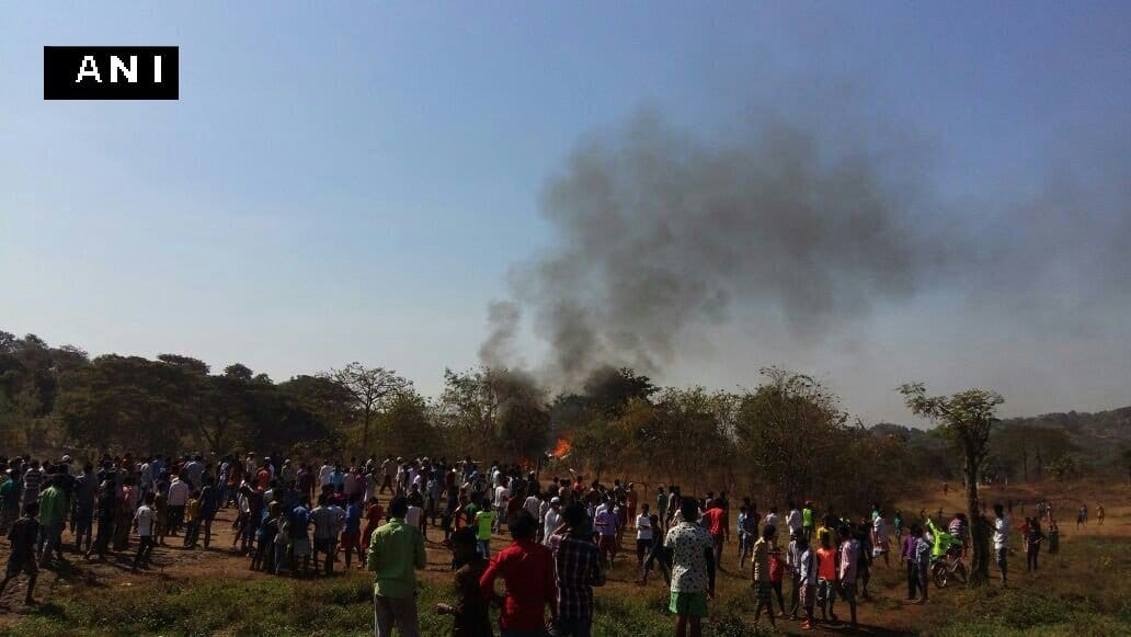 Mumbai: Four injured in helicopter crash in Aarey Colony (Goregaon)