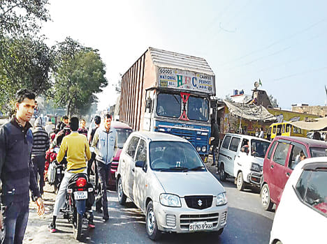 Teen beaten to the marketplace, GT Road jam