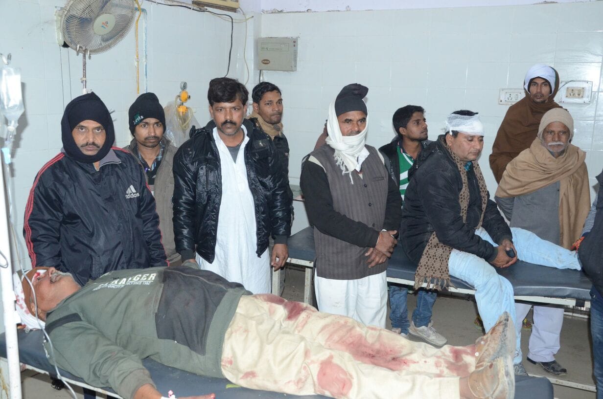 seven preson died in road accident while they coming from cremation