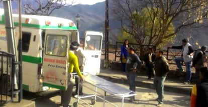 Three killed in car accident in badrinath