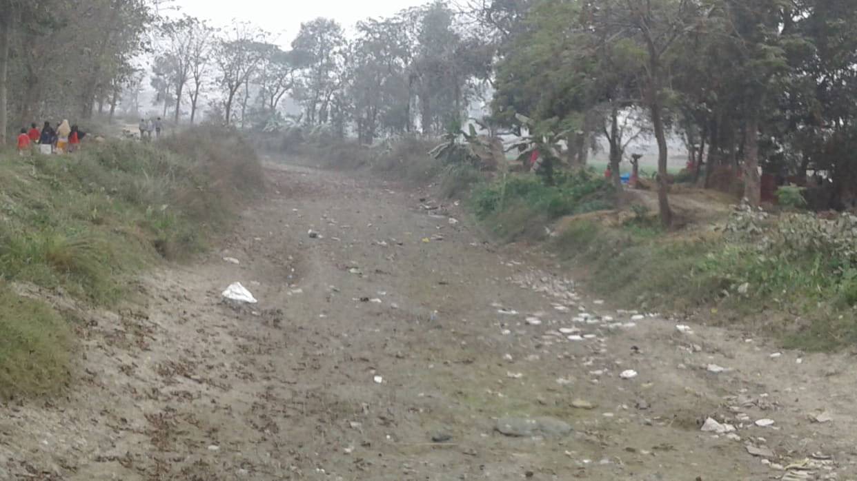 Lack of water in the canals farmers 