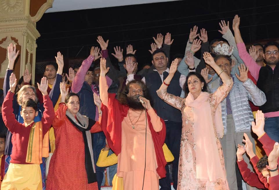 actress and sansad hemamalini in rishikesh.