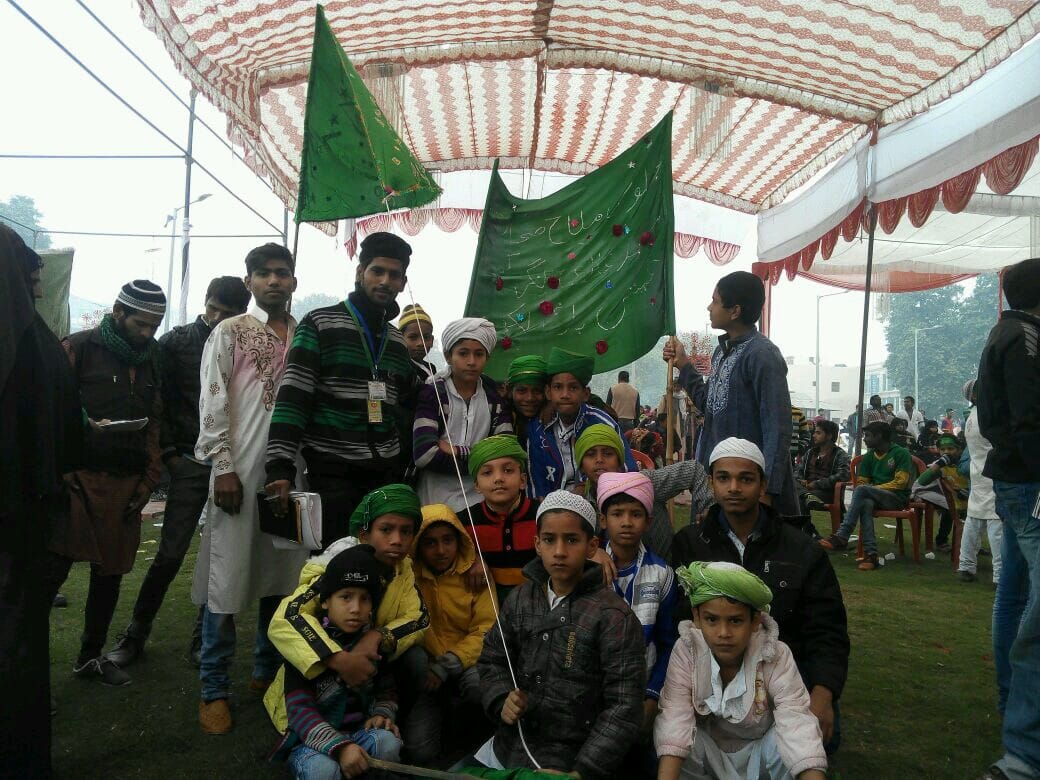 pictures of juloos e madhe sahaba in lucknow