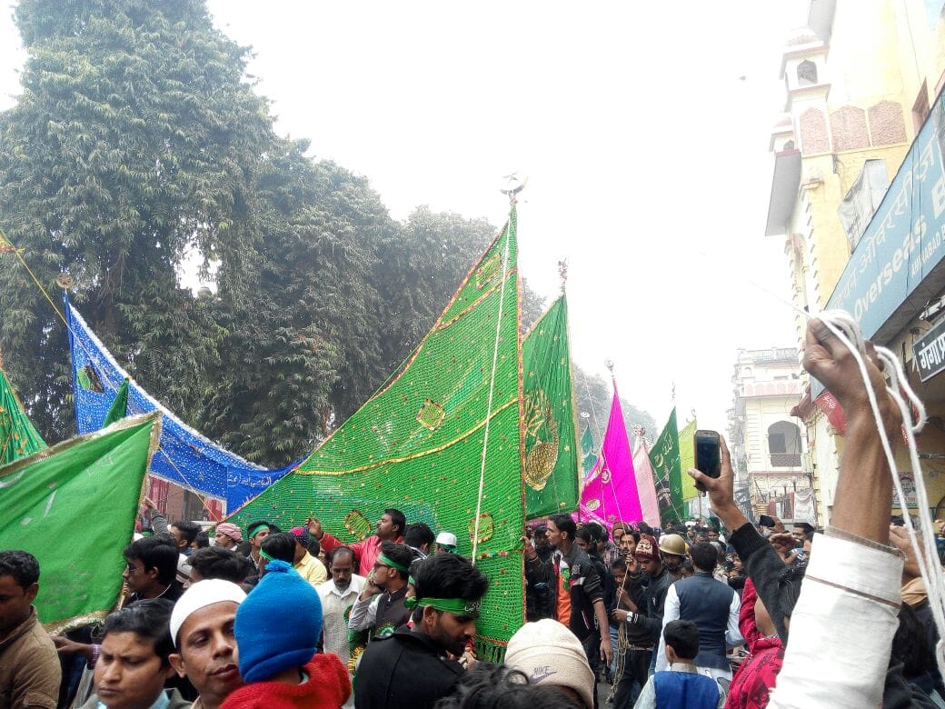 pictures of juloos e madhe sahaba in lucknow