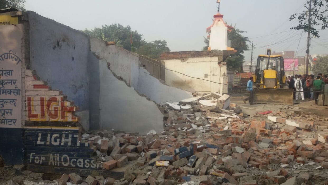 lda demolishes illegal construction of minister  sharda pratap shukla