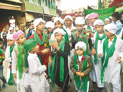 Jnsailab aroused was on the march-e-Mohammadi