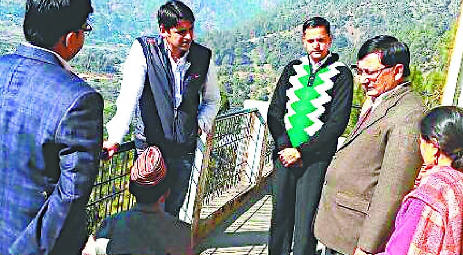 The elderly, child care not tolerate negligence in: DM