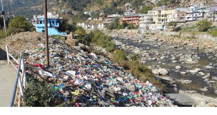 Neer two rivers are contaminated dirt Jwala Devi Ward