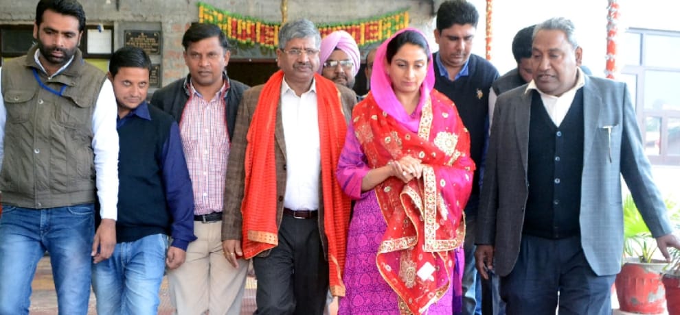 AAP complained to the Election Commission against Harsimrat