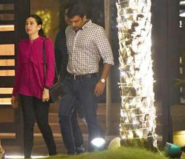 Karisma Kapoor to live-in with boyfriend Sandeep Toshniwal !