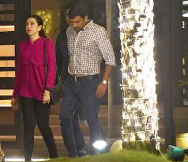 Karisma Kapoor to live-in with boyfriend Sandeep Toshniwal !