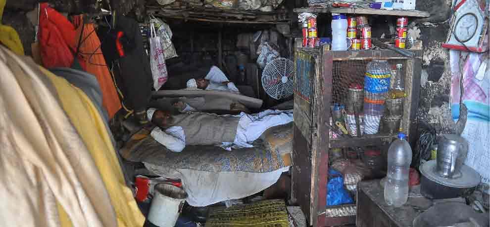 man found living in a cave behind president house in delhi