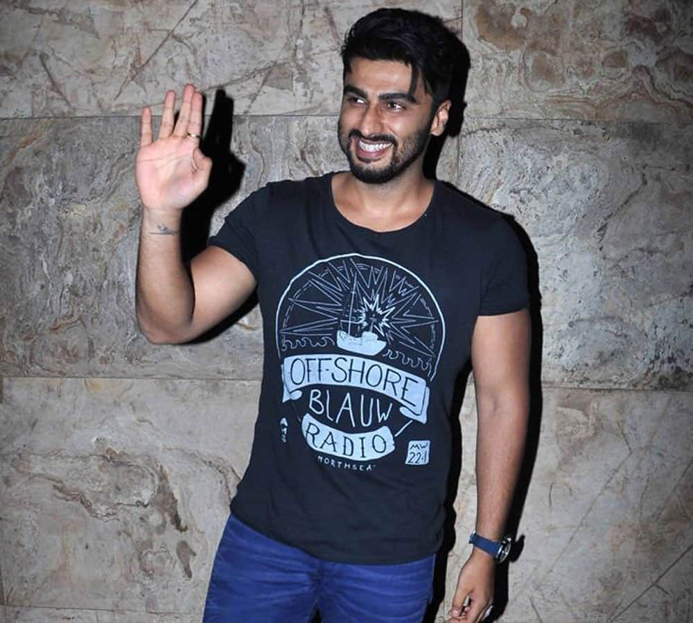 malaika arora and arjun kapoor avoid each other at public place