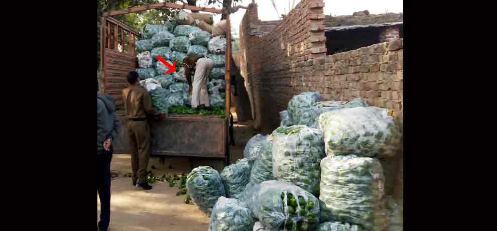 old currency note found in canter truck in gurugram after demonetization