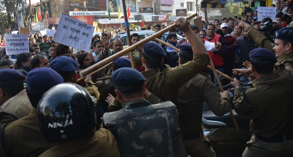 UPNL contractual employees protest