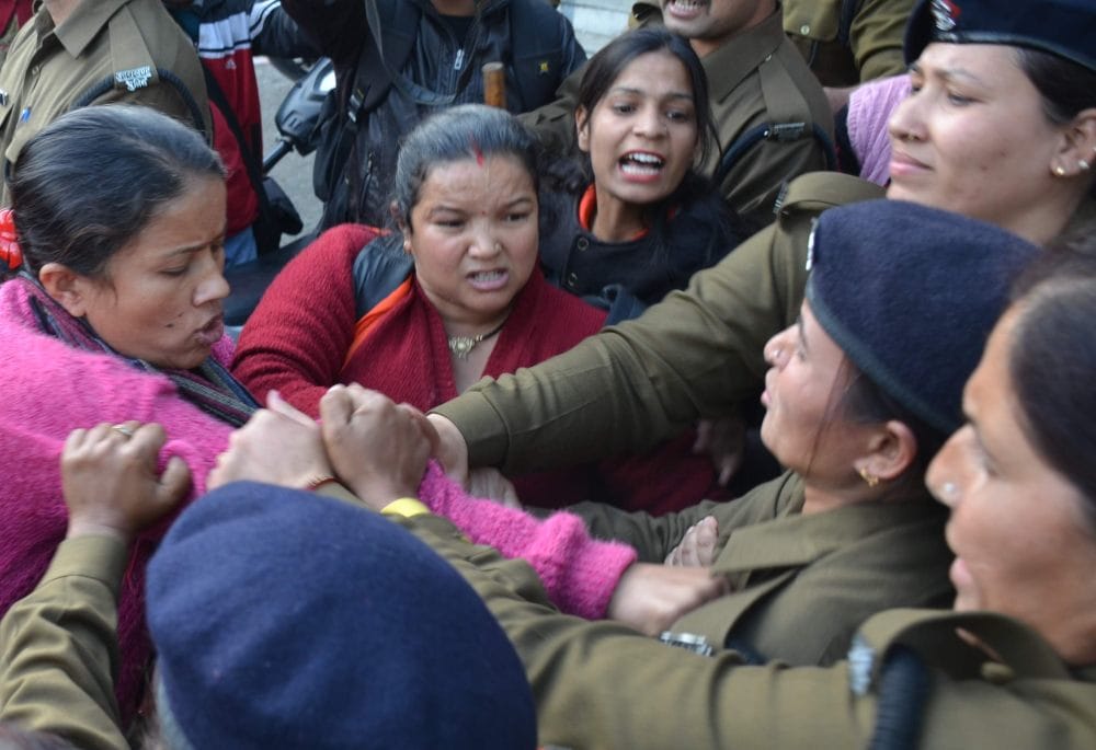 UPNL contractual employees protest