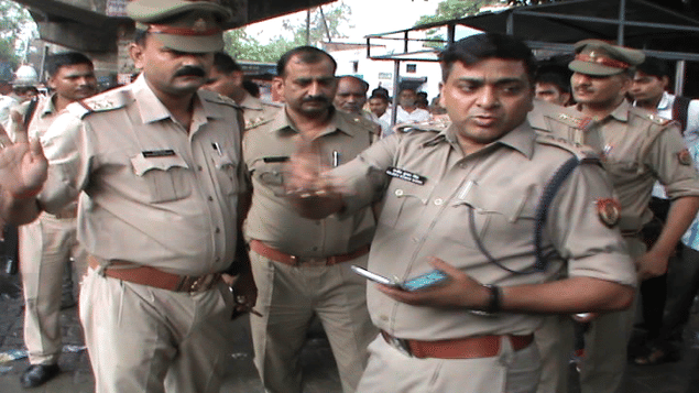  Police Gang plunderer luxury cars, many more cases came before