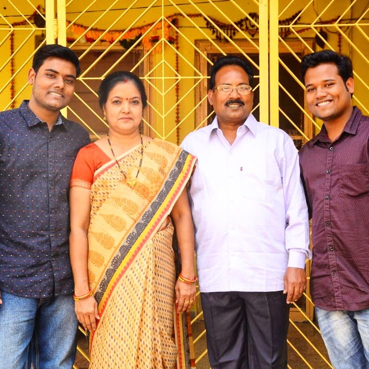 kgmu topper avinash gautam got 14 medals