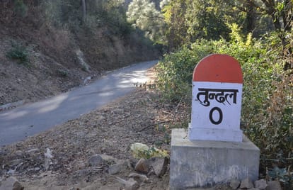 Himachal Village reveals Surprising Facts on Cashless Announcement.