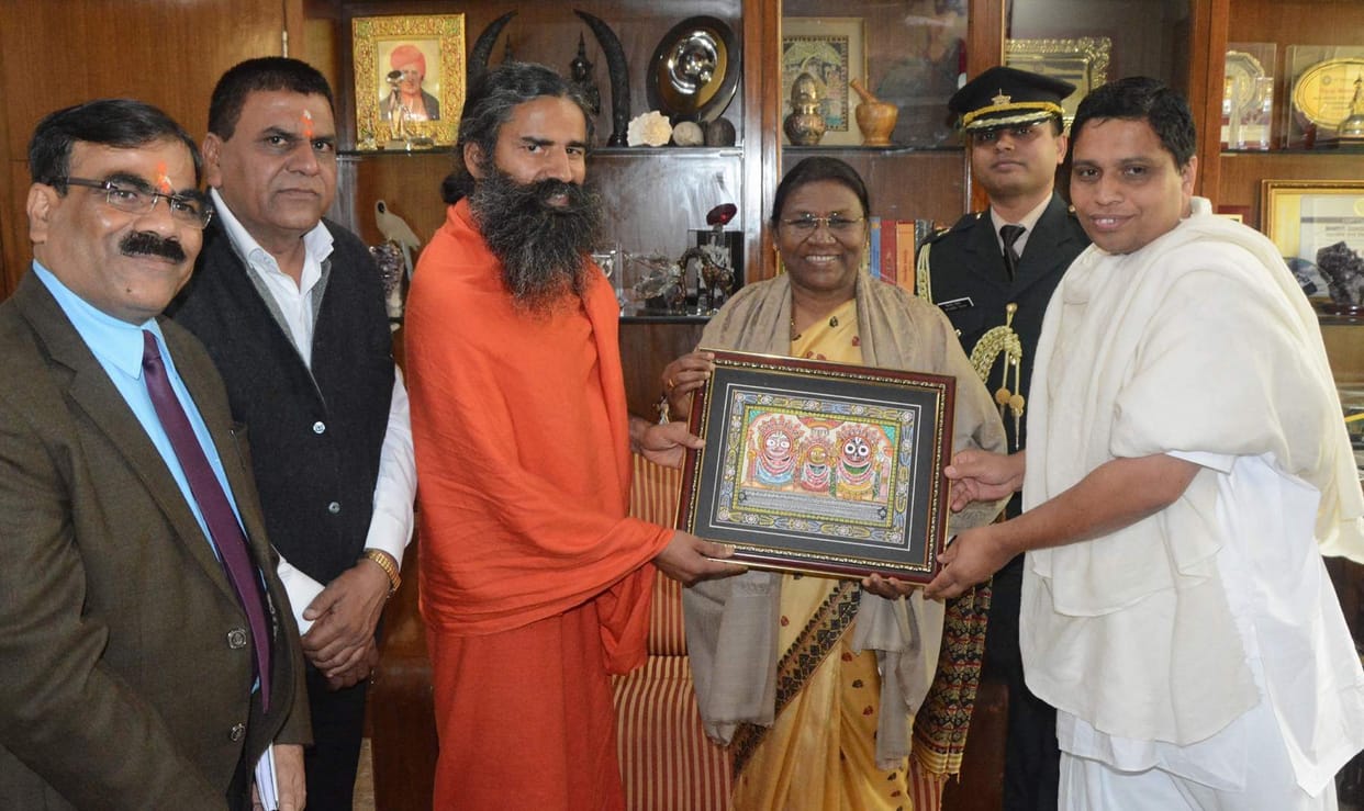 jharkhand governor dropadi murmu reached patanjali.