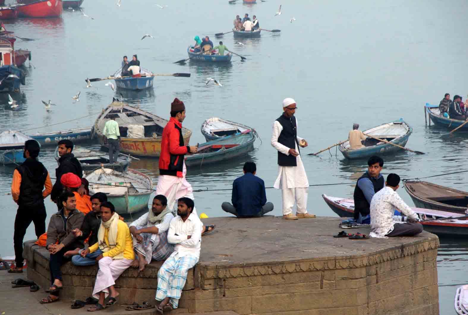 morning fog and the bright sunny day in varanasi