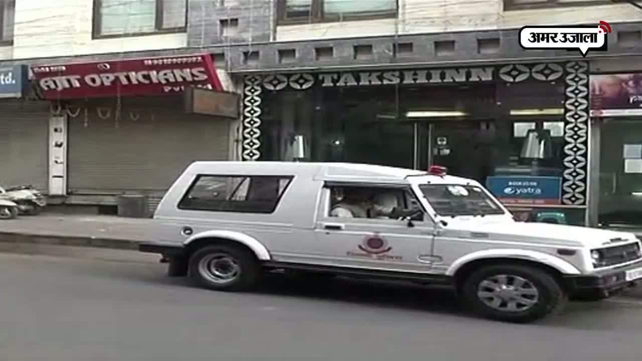 गई थी शादी में, वहां से हो गई गायब, अब परिजन कर रहे हंगामा 