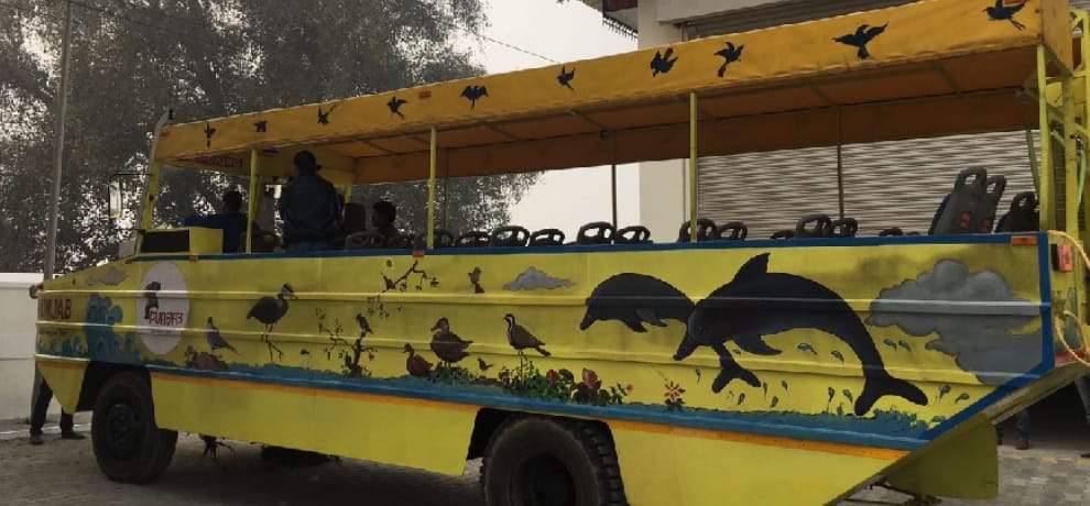Country's first water bus, two days unaided, see today's reality
