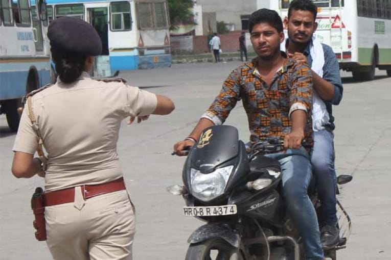 Mnclon stunts on bike ran-Dudhakr caught by police, will continue to campaign