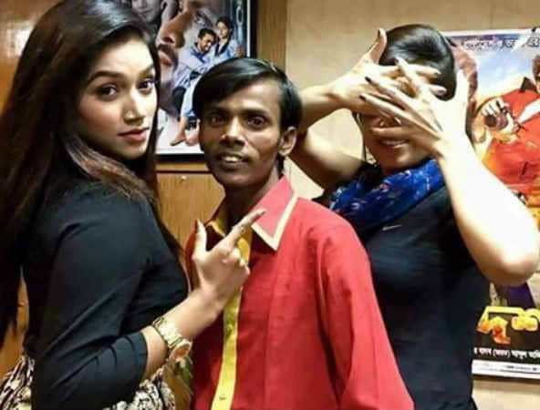 This hero has become the top sensation on social media