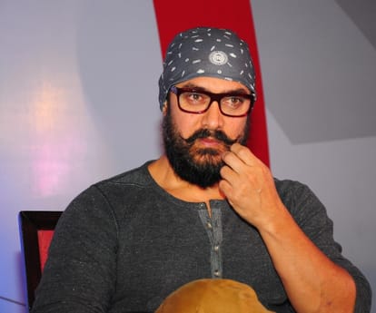  bollywood star Aamir Khan wife kiran left for bombay after 10 days kinnaur tour