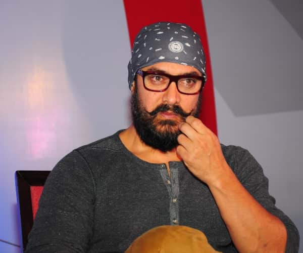 Aamir Khan's fans in China celebrate his birthday at Indian Embassy