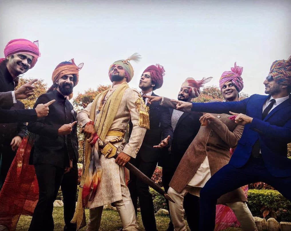 Actor Arunoday Singh ties knot with girlfriend