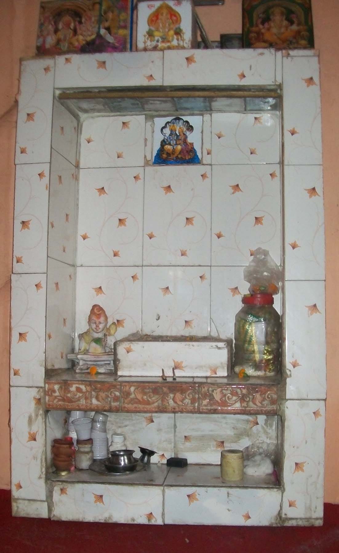 Breaking Radha Krishna temple idol theft