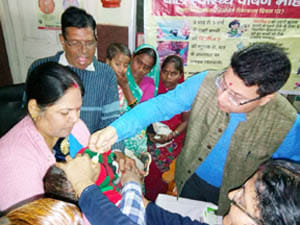 Give vitamin A supplements to children under five years: DM