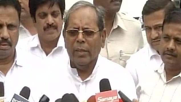 Karnataka minister resigns has surrounded by sex scandal controversy