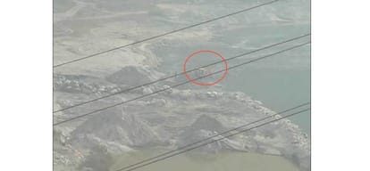 illegal mining in beas river at the border of kullu and mandi
