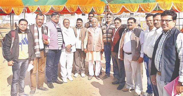 BJP lotus household willing to deliver messages