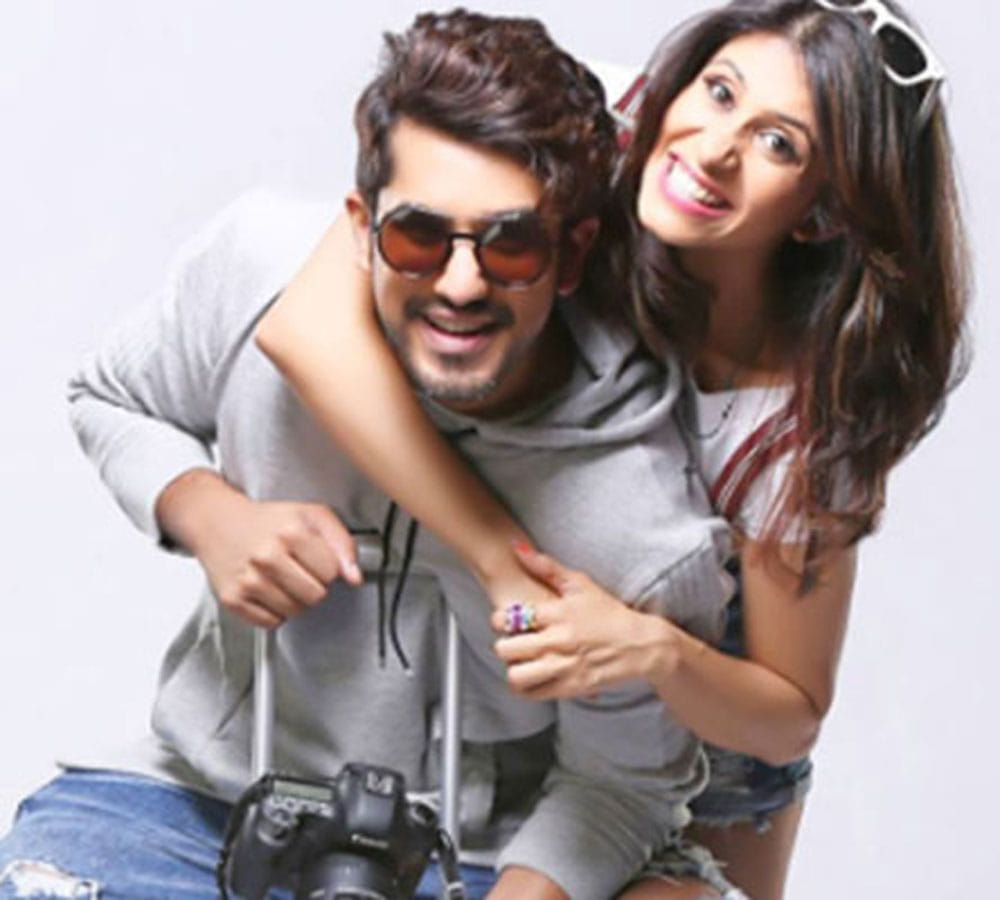 haters calls aunty to kishwer merchant on social media