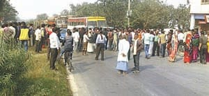road stop in kaushambi