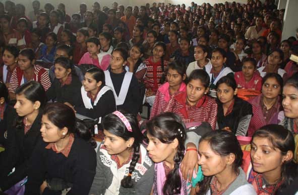 amar ujala organised police ki paathshaala