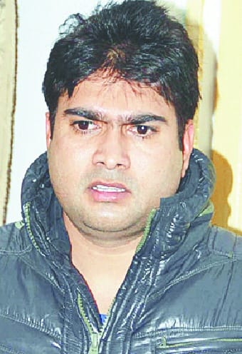 Bulandshahr jail Vicky on the phone threatening Sunhedha