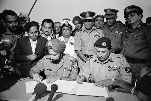 Indo pak war 1971: story of general yahya khan and manekshaw's friendship