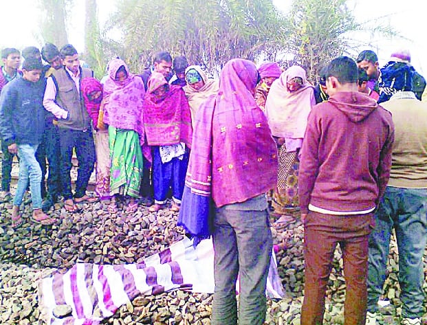 The lovers had committed suicide by jumping in front of the train
