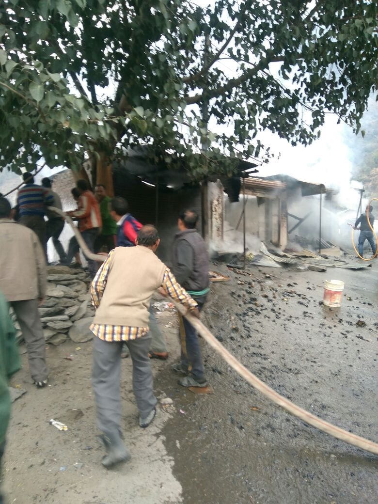 fire in baroh shop
