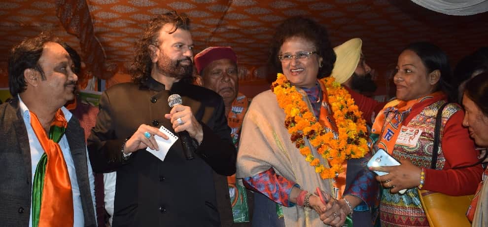lok sabha election 2019 Hans Raj Hans stands victorious with over more than 8 lakh votes