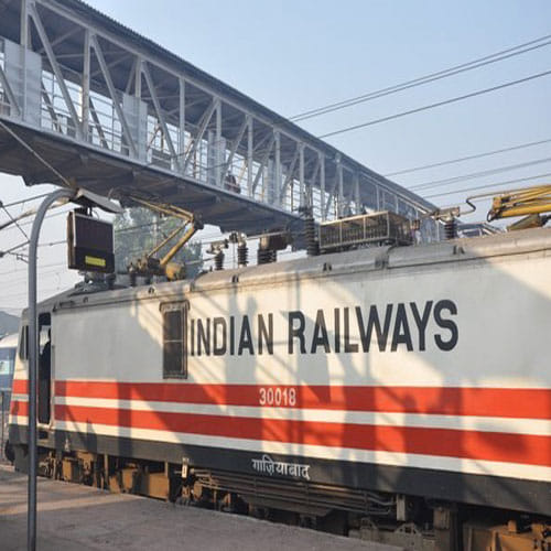 vacancy in northern railway invites applicants