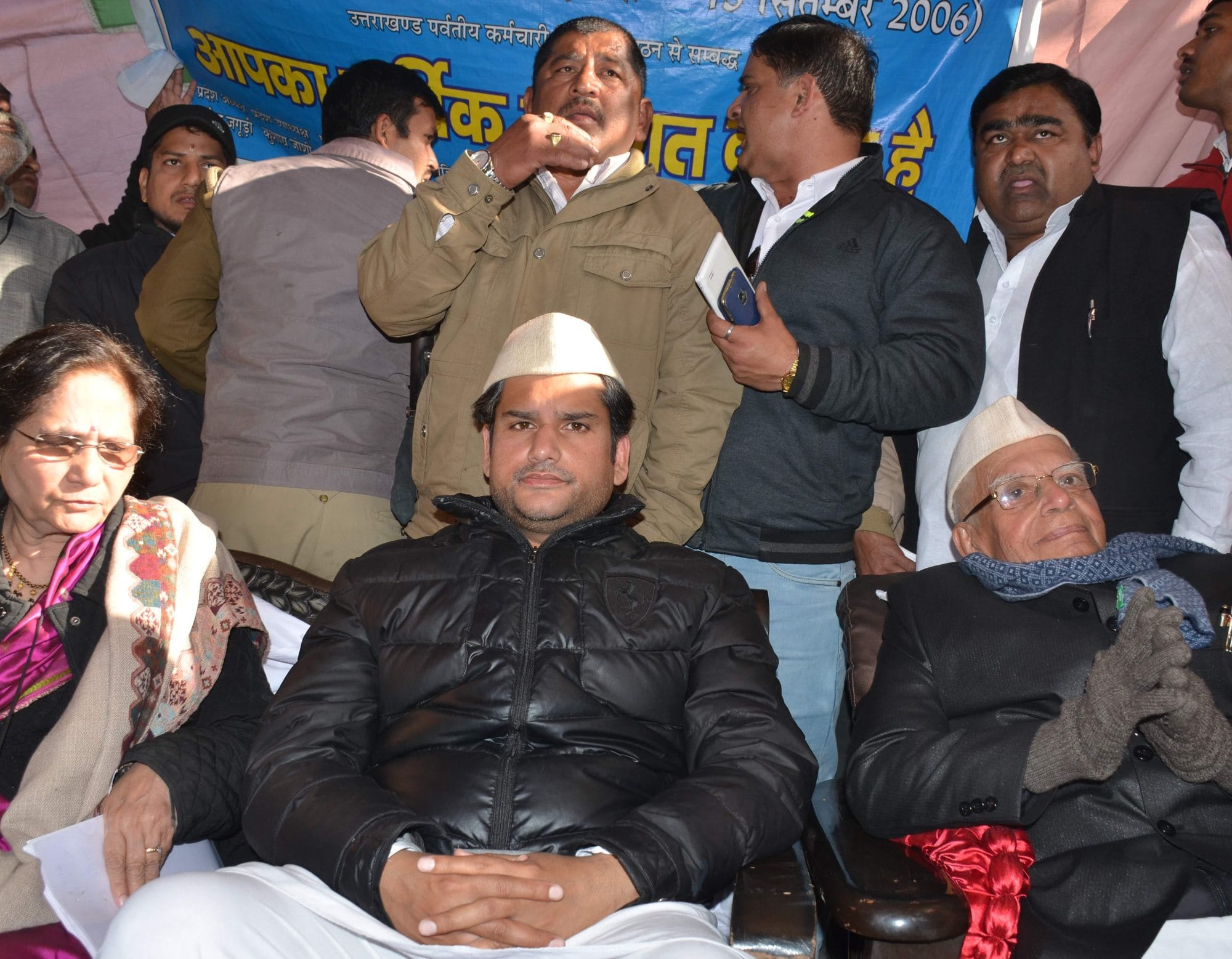 nd tiwari start strike with upnl employees.