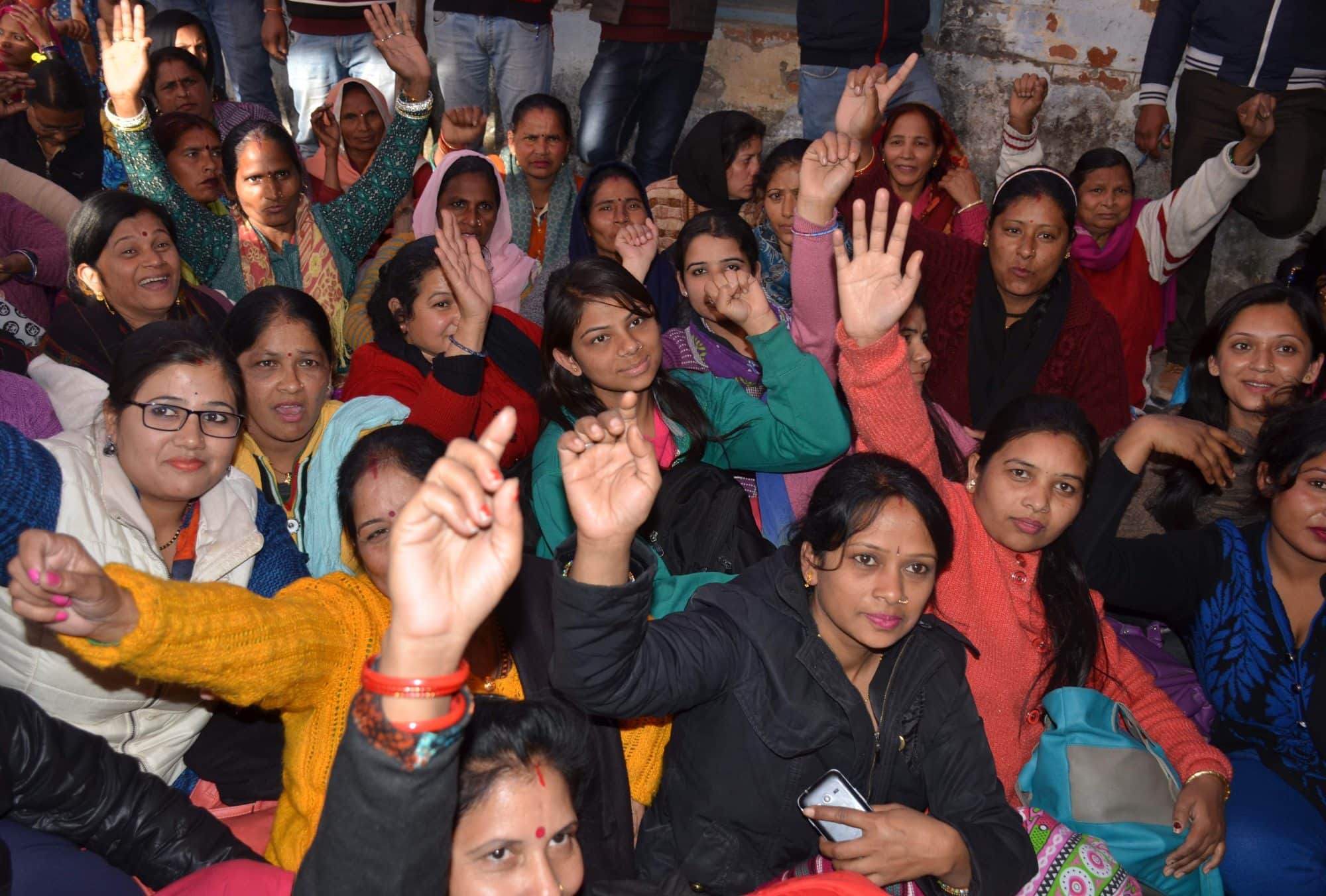 nd tiwari start strike with upnl employees.